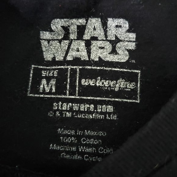 Starwars Black Darth Vader size M 100% cotton long graphic tee shirt - Picture 3 of 5